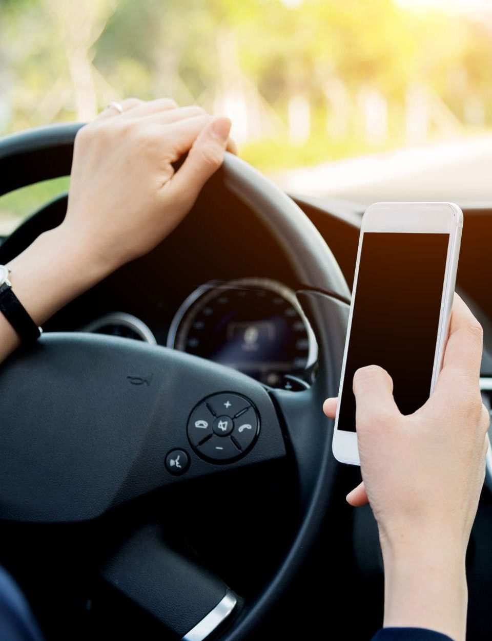 distracted driving accident lawyers